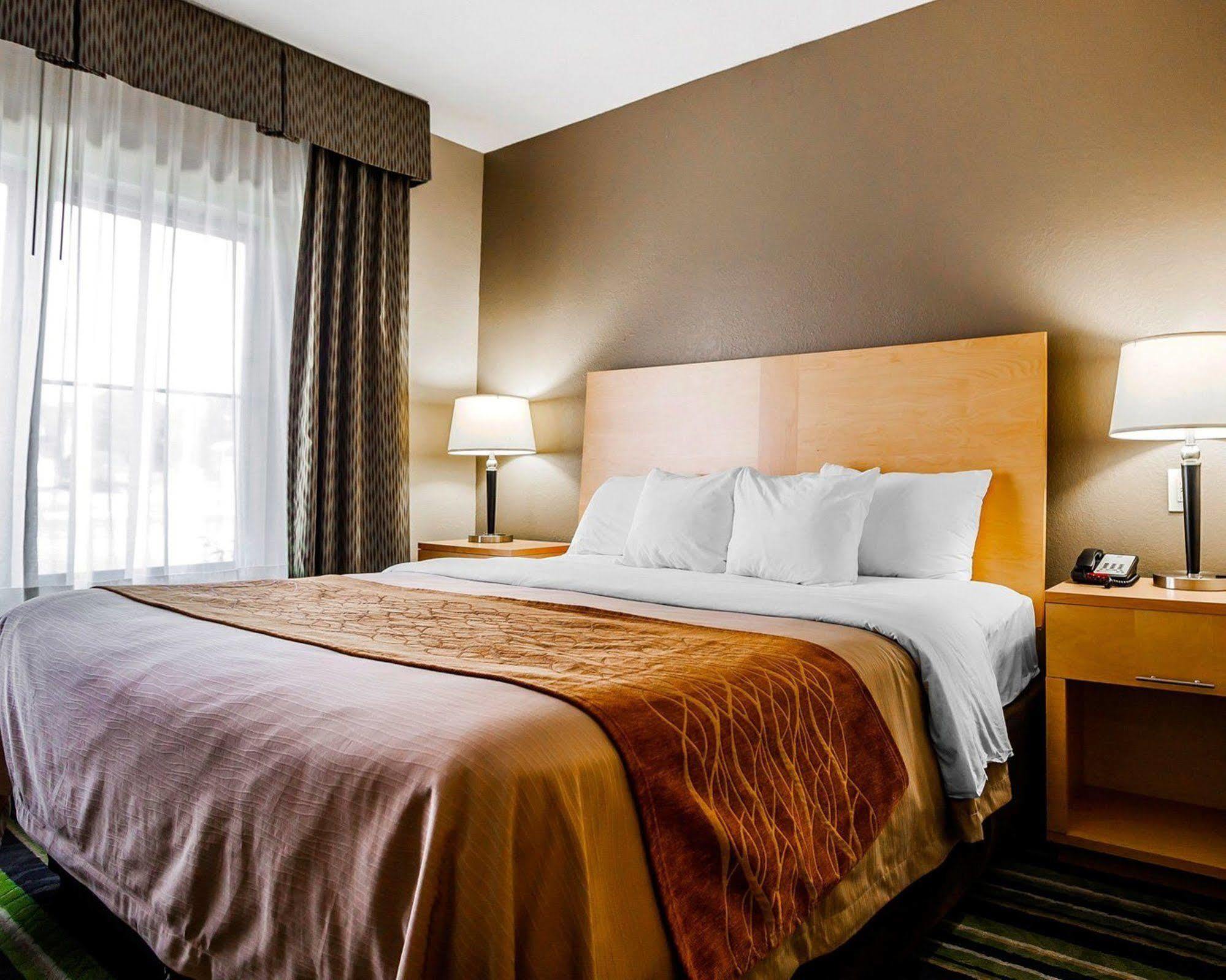 Comfort Inn Kansas City / Airport Luaran gambar