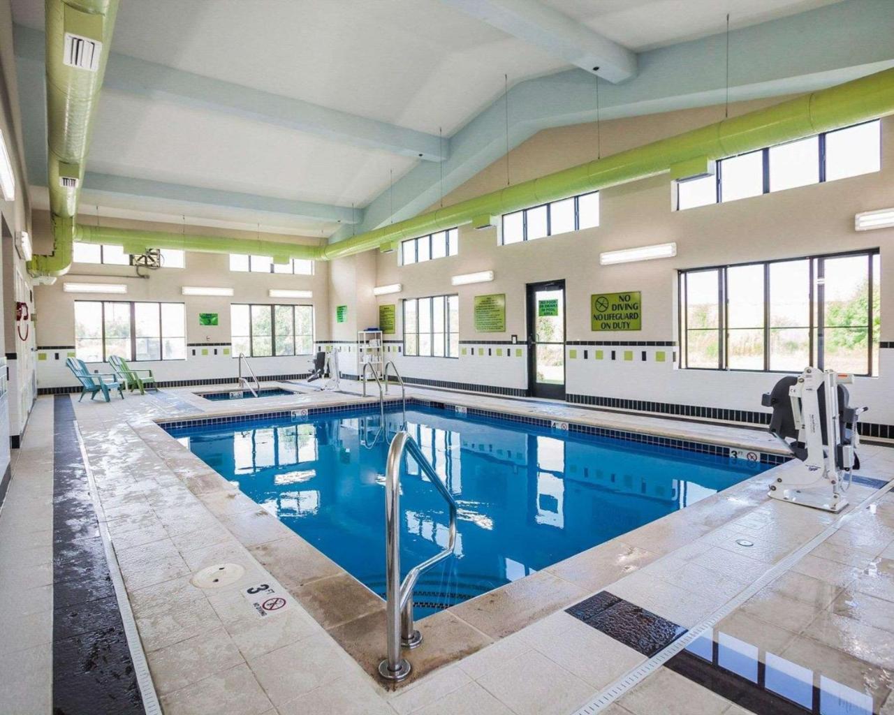 Comfort Inn Kansas City / Airport Luaran gambar
