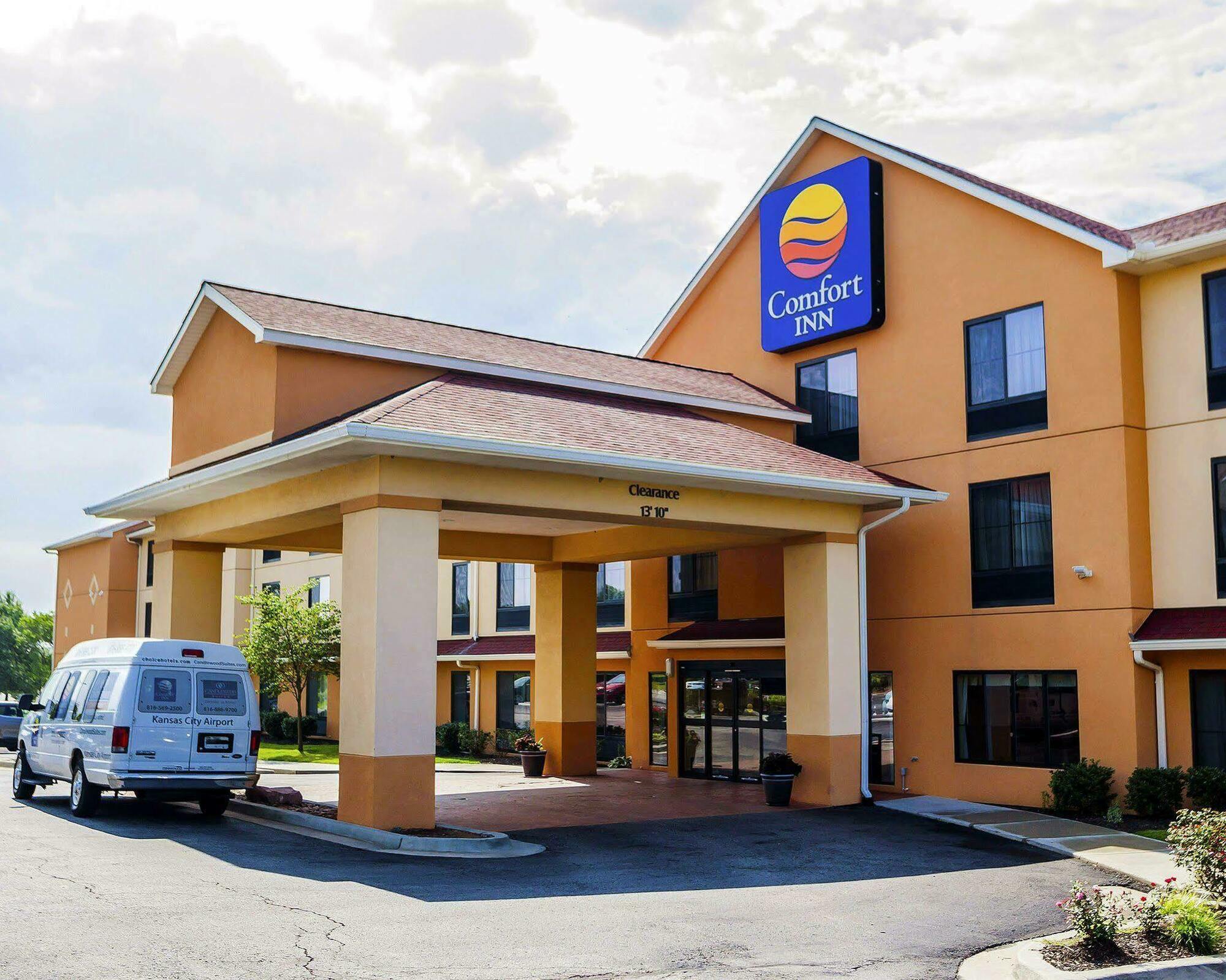 Comfort Inn Kansas City / Airport Luaran gambar