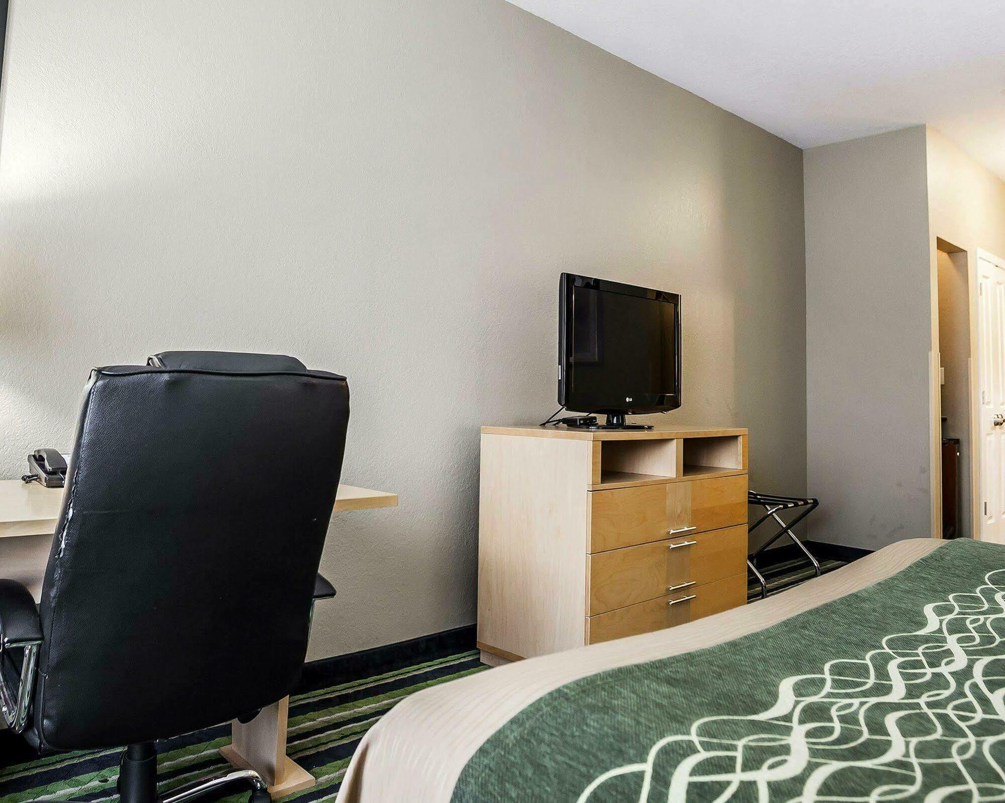 Comfort Inn Kansas City / Airport Luaran gambar