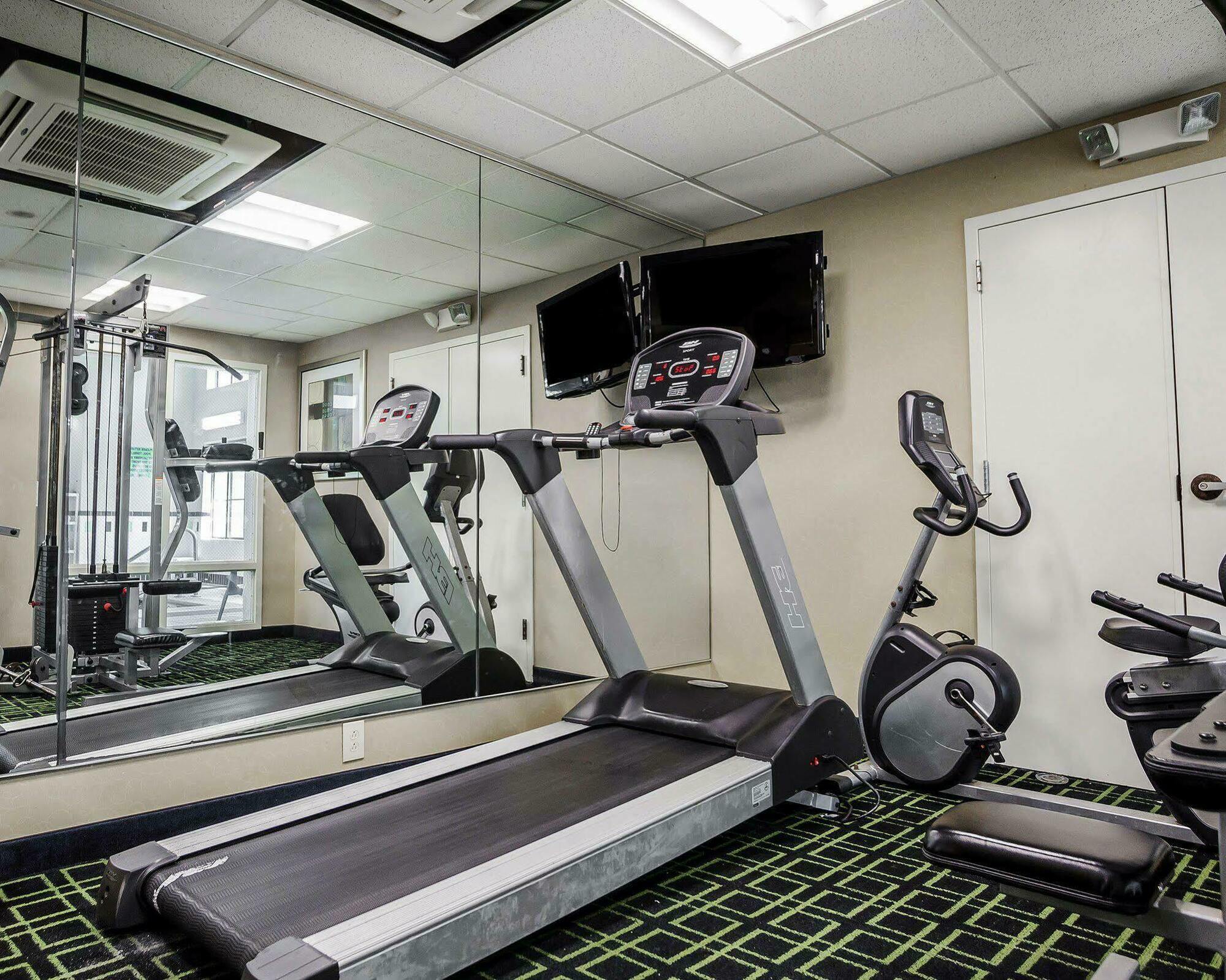 Comfort Inn Kansas City / Airport Luaran gambar